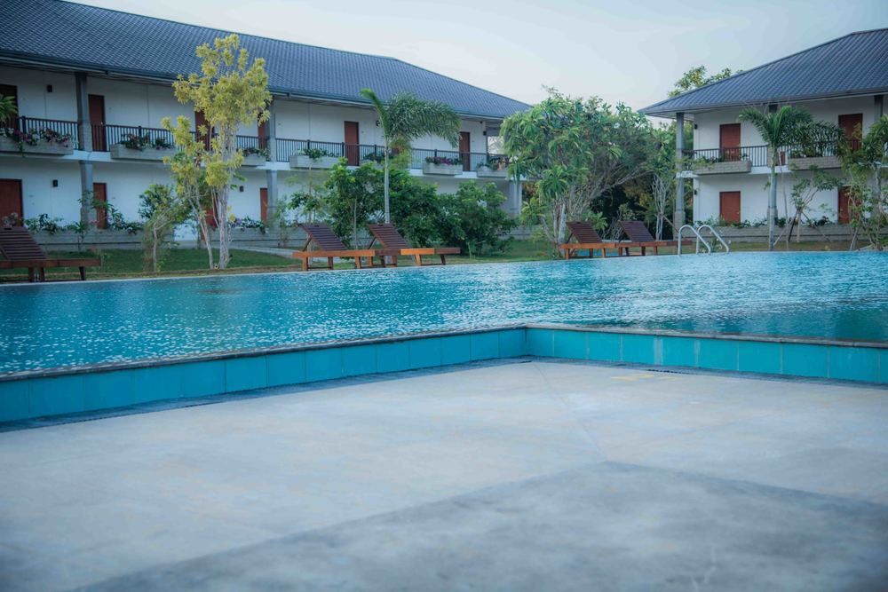 Sungreen Resort Habarana Exterior photo